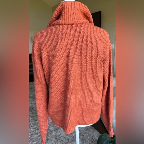 Old Navy SMALL Cozy Orange Half Zip Knit Sweater Pullover High Neck - Picture 3 of 8